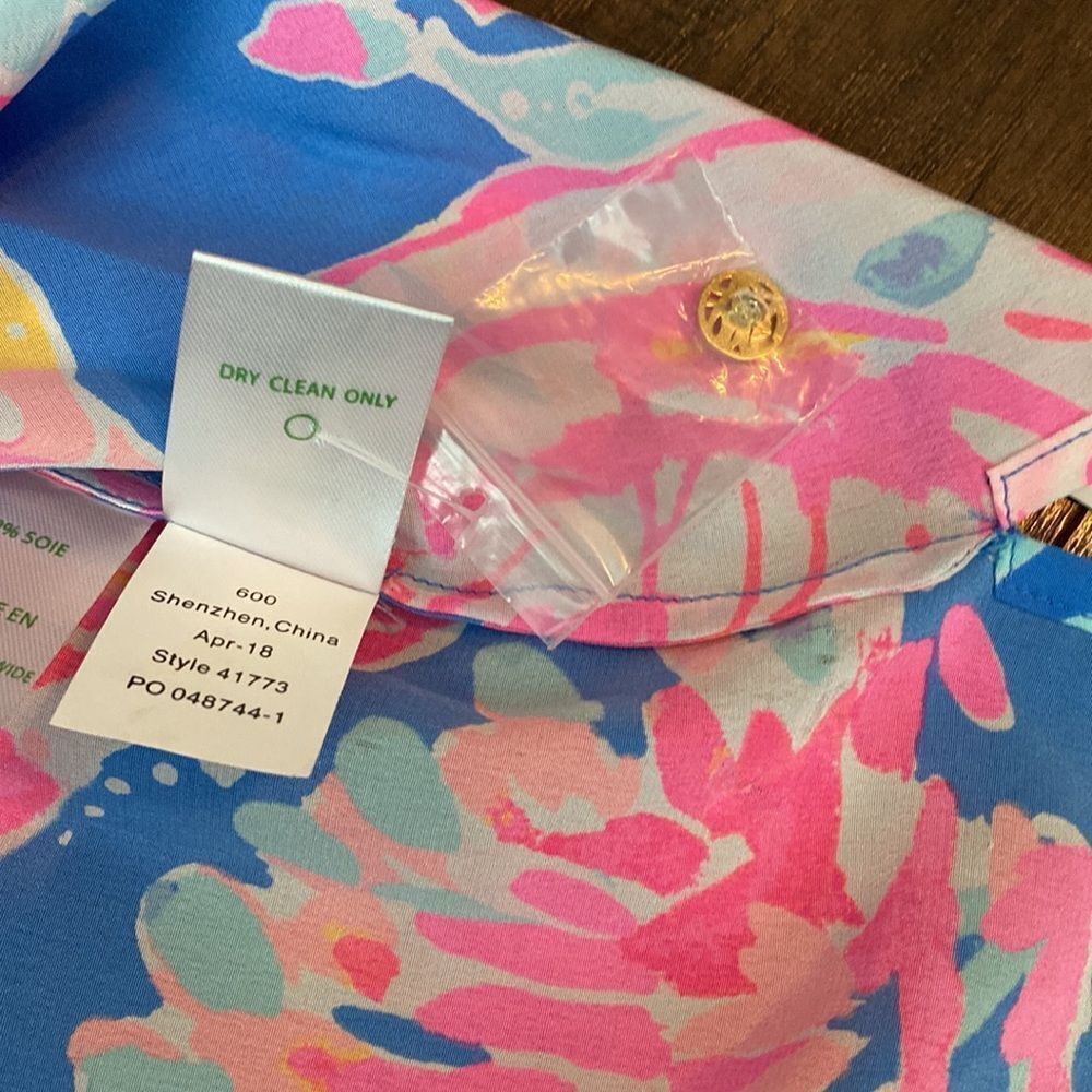 NWOT - Lilly Pulitzer Bennet Blue Bay Dreamin Elsa Blouse - Size Small - Picture 11 of 12